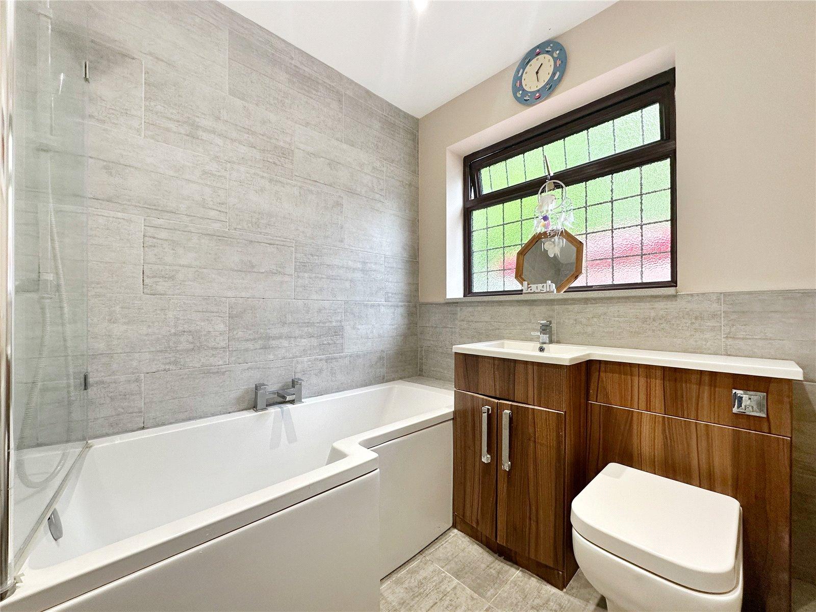 3 bedroom property for sale in Rainham | Robinson Michael & Jackson
