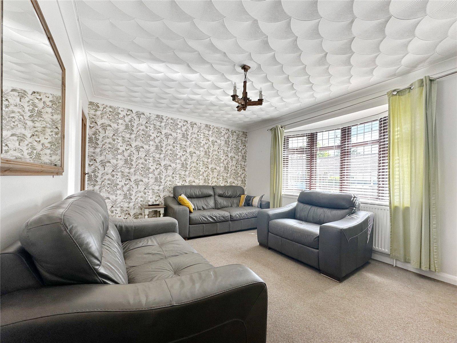 3 bedroom property for sale in Rainham | Robinson Michael & Jackson