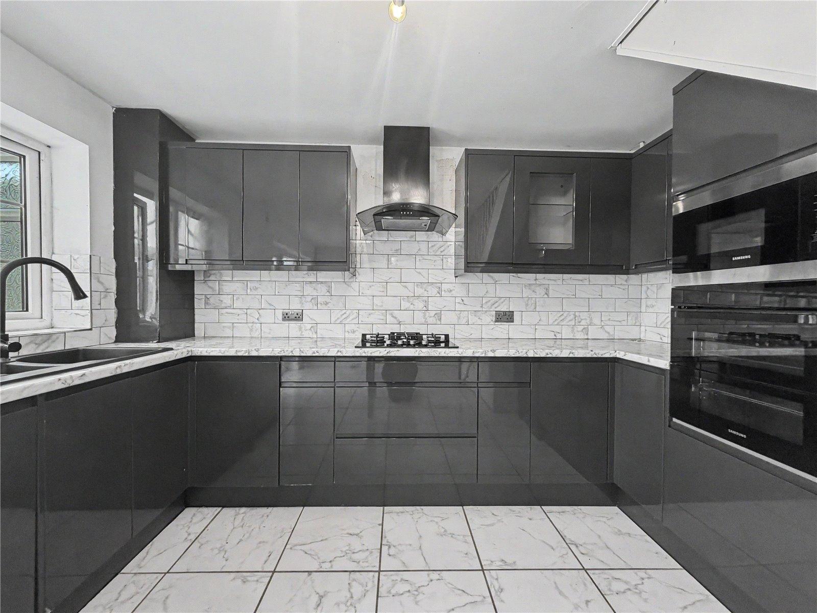 3 bedroom house for sale in Rainham | Robinson Michael & Jackson