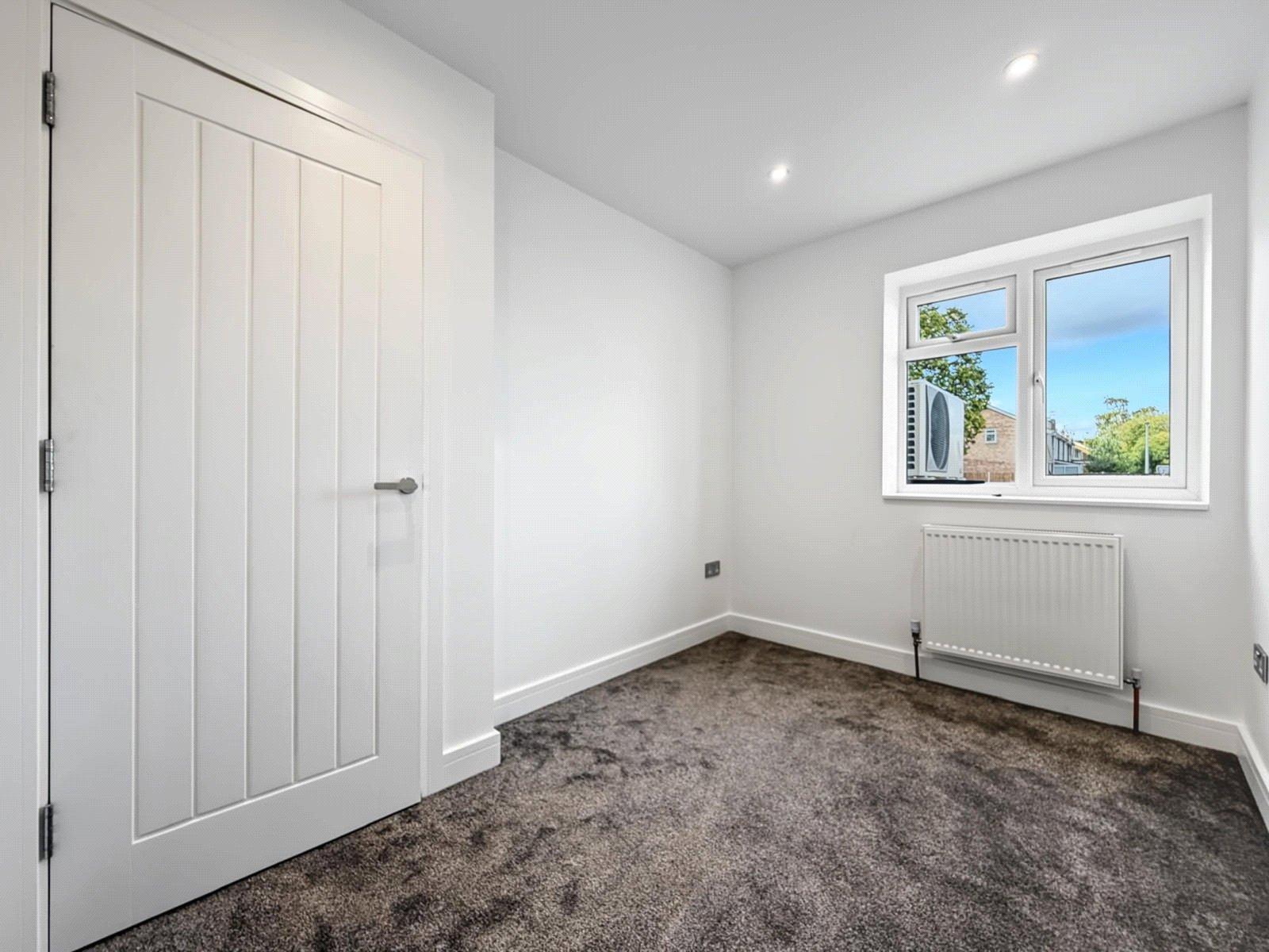 2 bedroom house for sale in Rainham | Robinson Michael & Jackson
