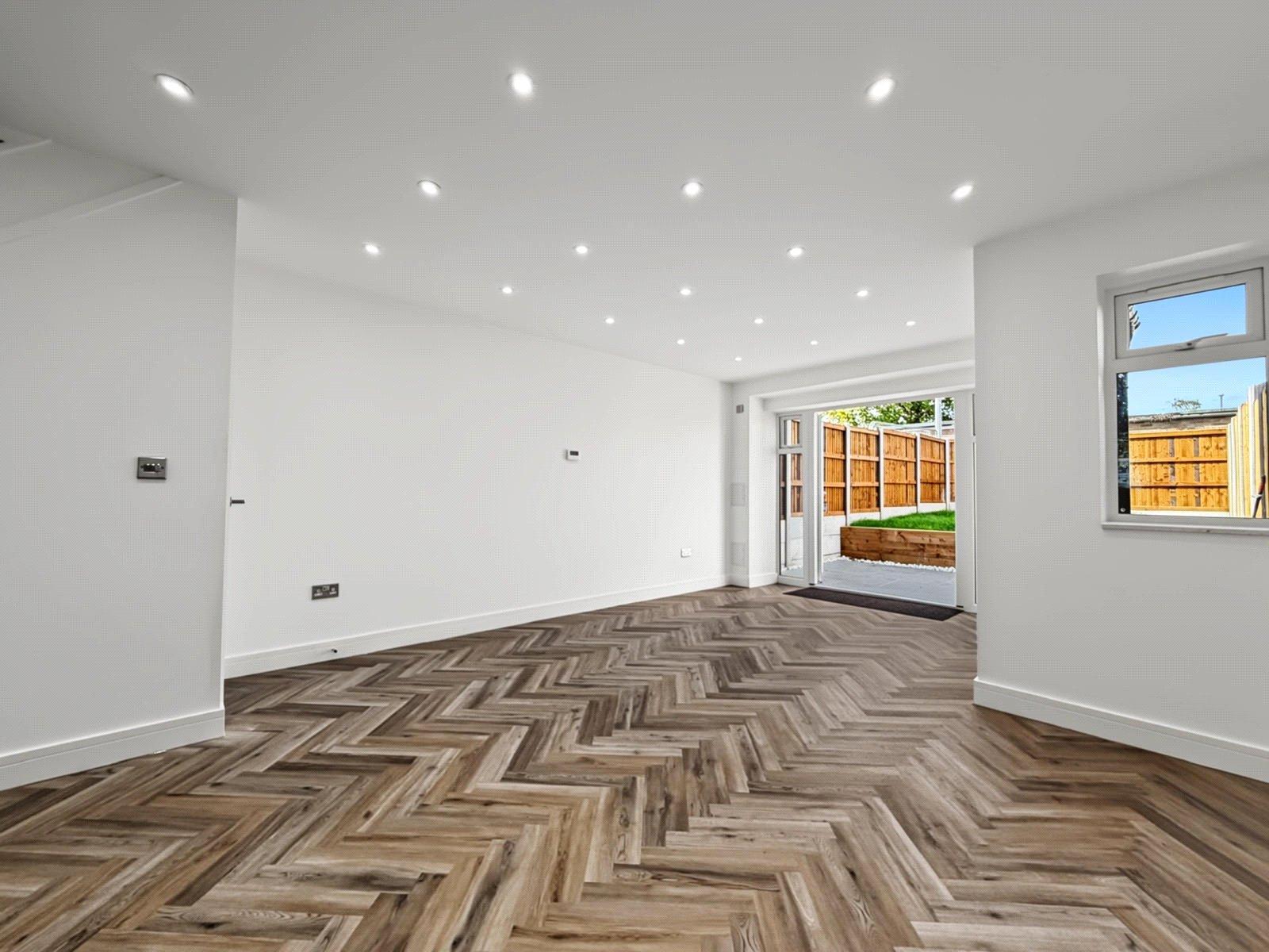 2 bedroom house for sale in Rainham | Robinson Michael & Jackson