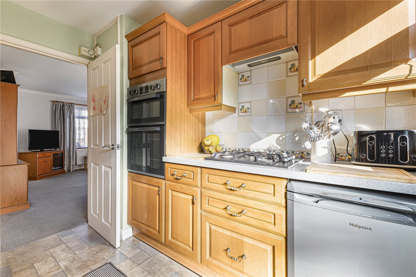 3 bedroom house for sale in Rainham | Robinson Michael & Jackson