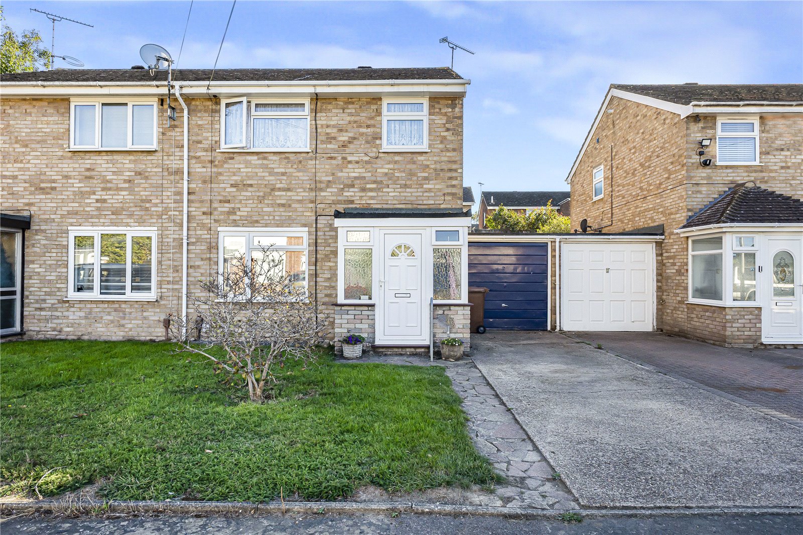 3 bedroom house for sale in Rainham | Robinson Michael & Jackson