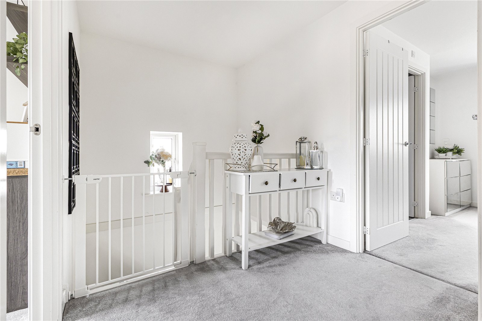 3 bedroom house for sale in Rainham | Robinson Michael & Jackson