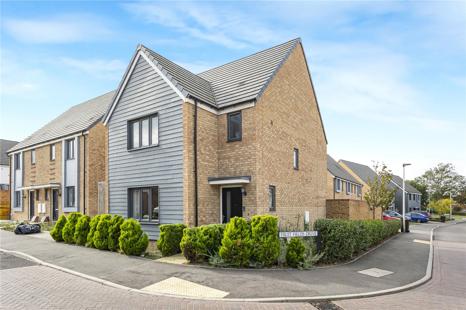 3 bedroom house for sale in Rainham | Robinson Michael & Jackson