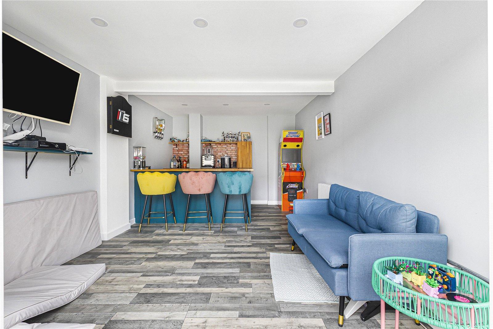 3 bedroom house for sale in Rainham | Robinson Michael & Jackson