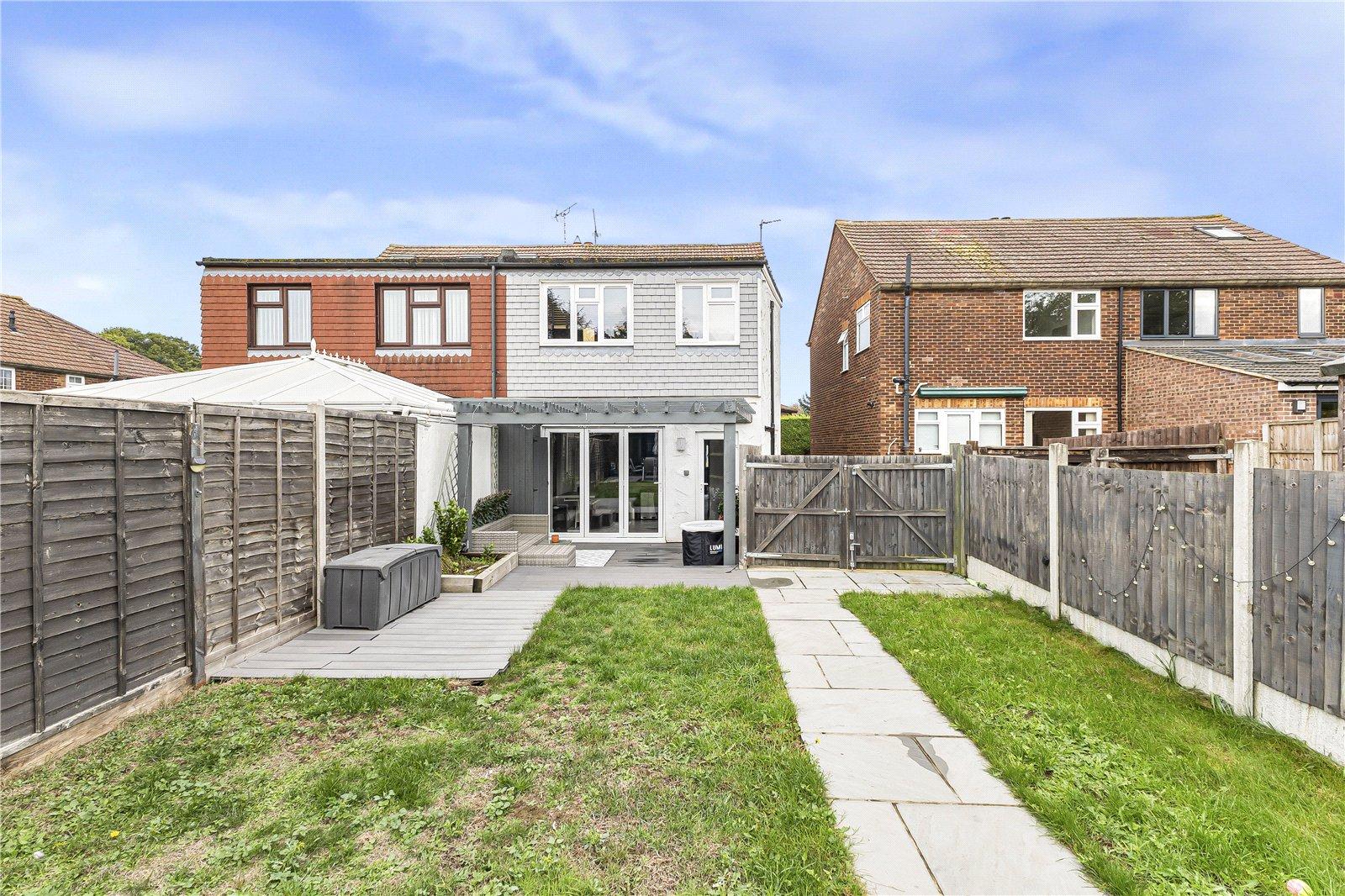 3 bedroom house for sale in Rainham | Robinson Michael & Jackson