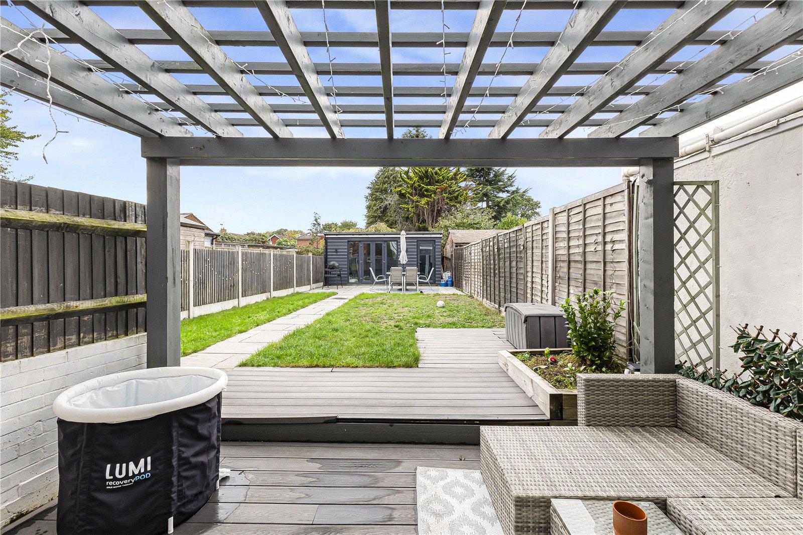 3 bedroom house for sale in Rainham | Robinson Michael & Jackson