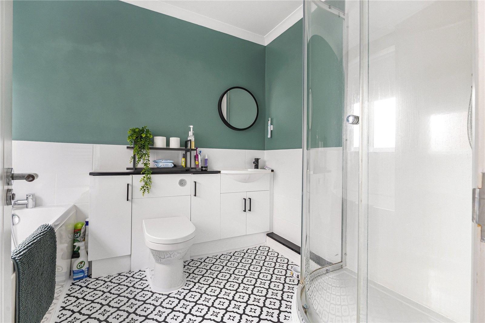 3 bedroom house for sale in Rainham | Robinson Michael & Jackson