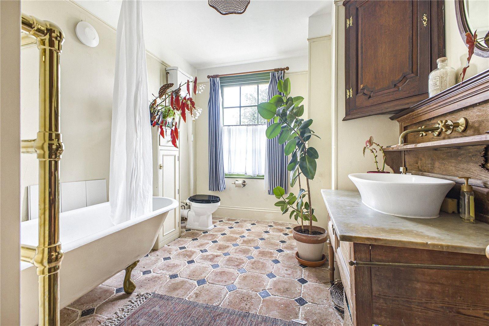 4 bedroom property for sale in Brompton | Robinson Michael & Jackson