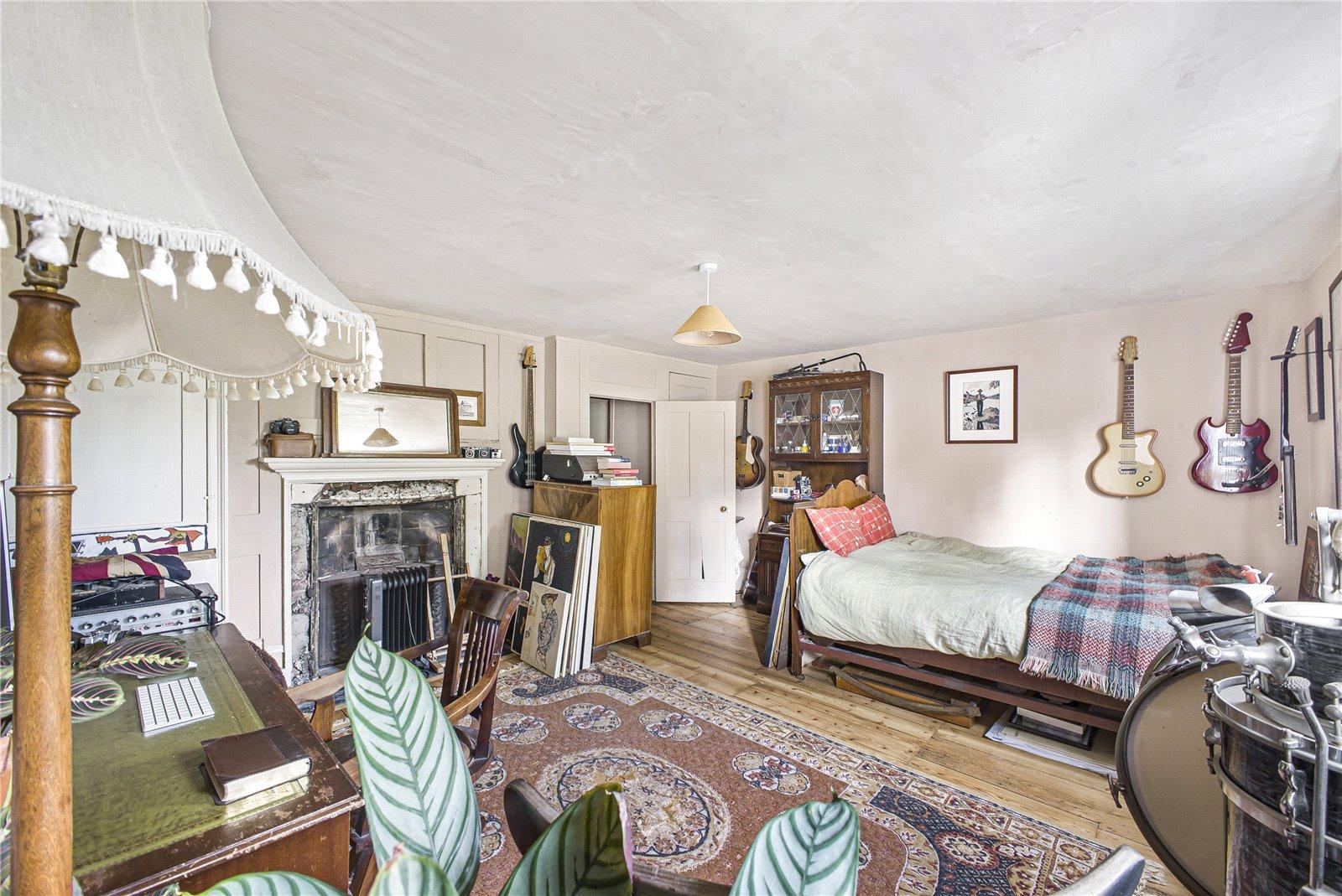 4 bedroom property for sale in Brompton | Robinson Michael & Jackson