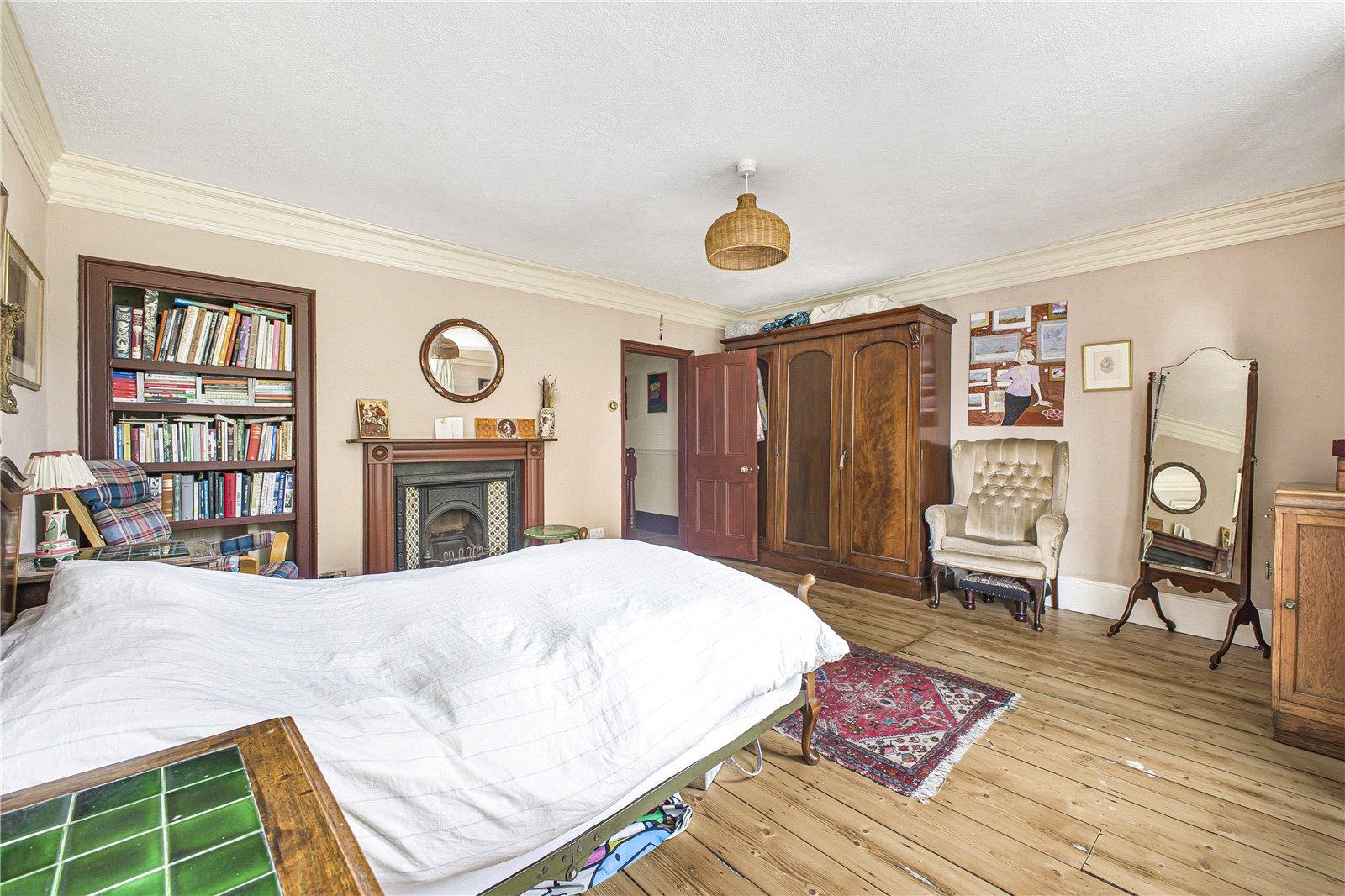 4 bedroom property for sale in Brompton | Robinson Michael & Jackson