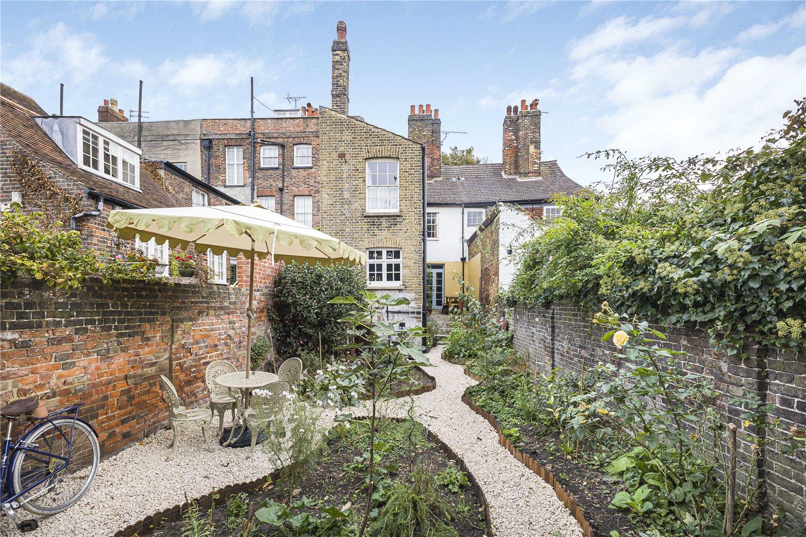 4 bedroom property for sale in Brompton | Robinson Michael & Jackson