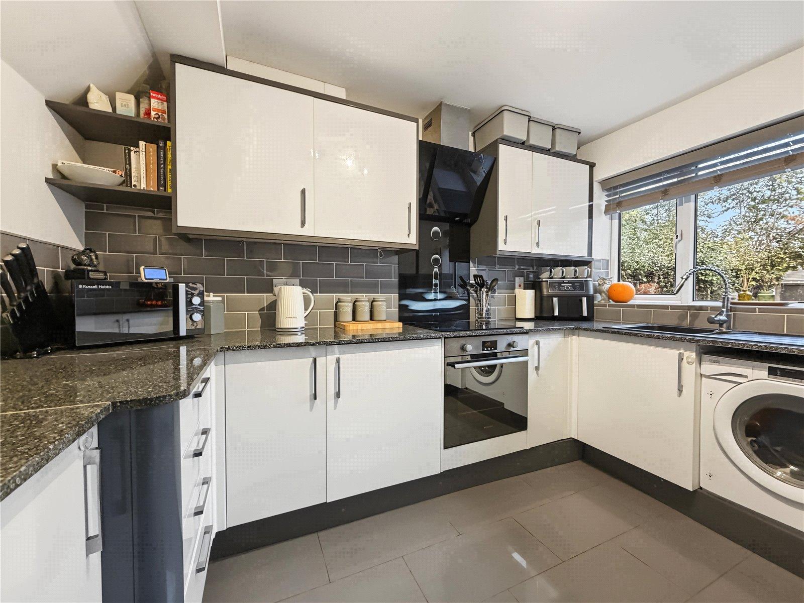 3 bedroom house for sale in Rainham | Robinson Michael & Jackson