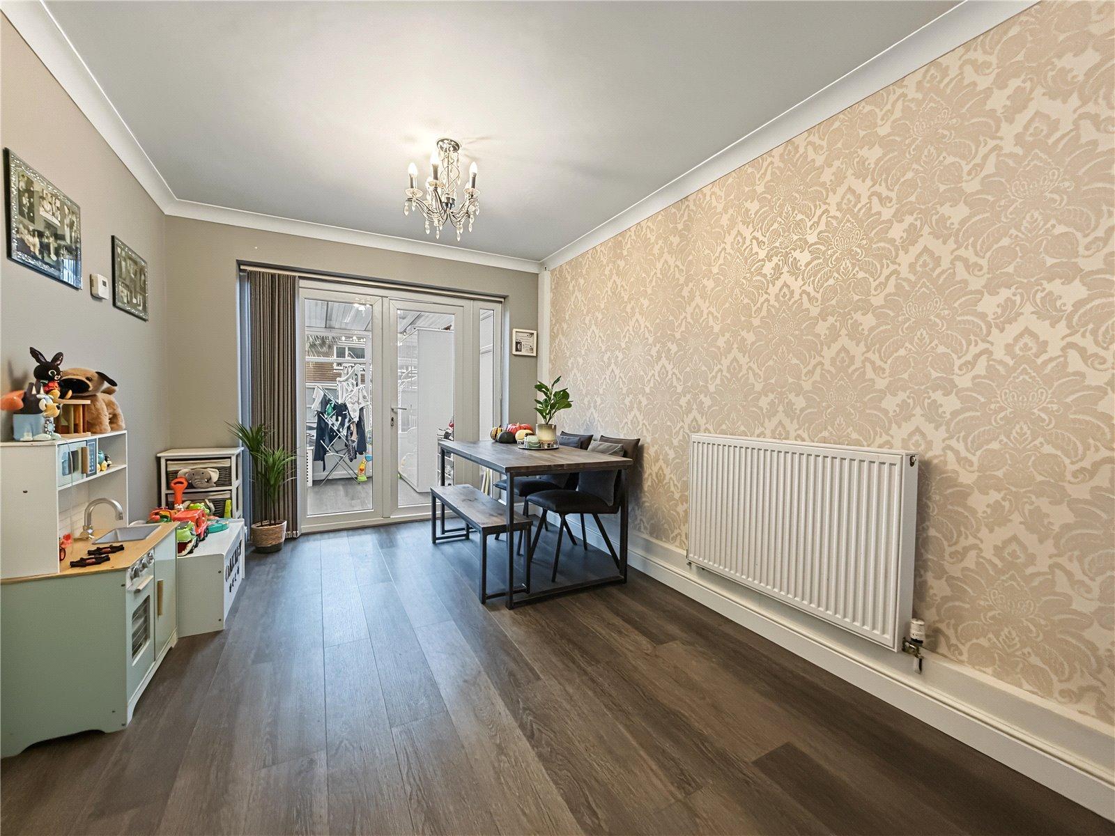 3 bedroom house for sale in Rainham | Robinson Michael & Jackson