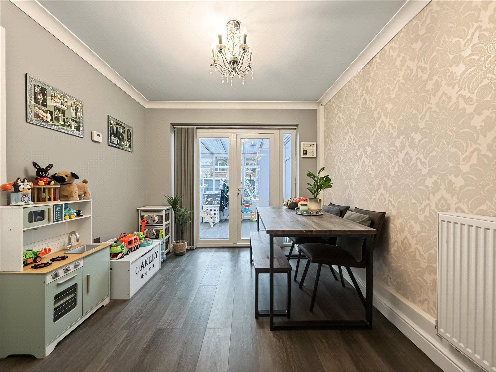 3 bedroom house for sale in Rainham | Robinson Michael & Jackson