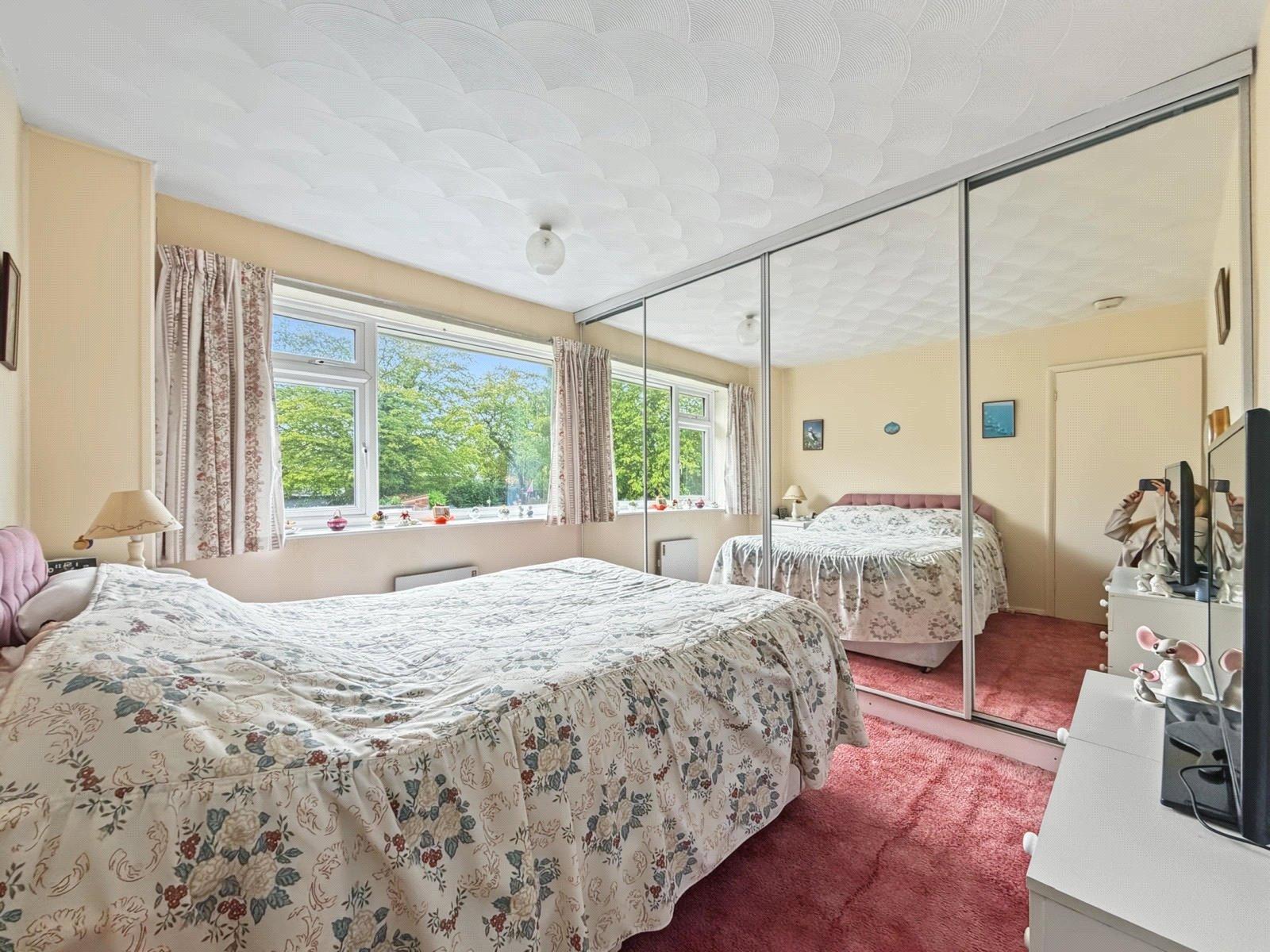 3 bedroom house for sale in Rainham | Robinson Michael & Jackson