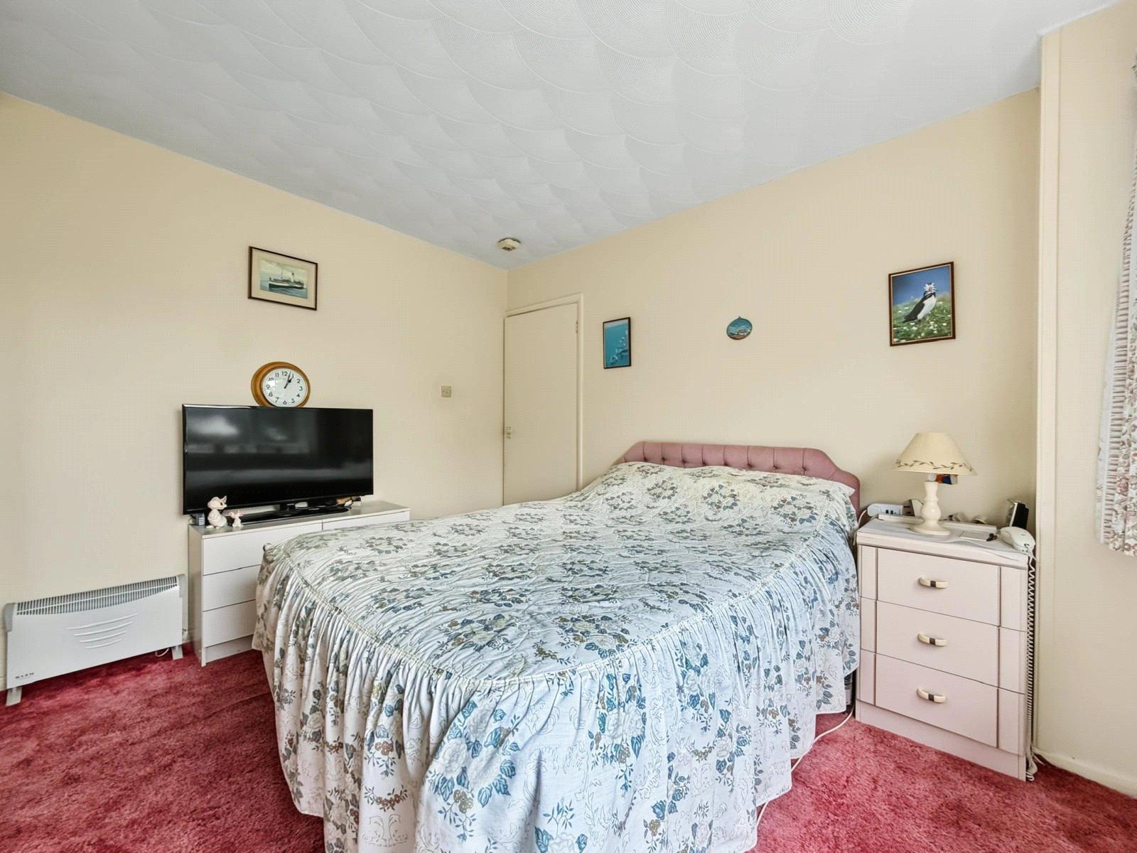3 bedroom house for sale in Rainham | Robinson Michael & Jackson