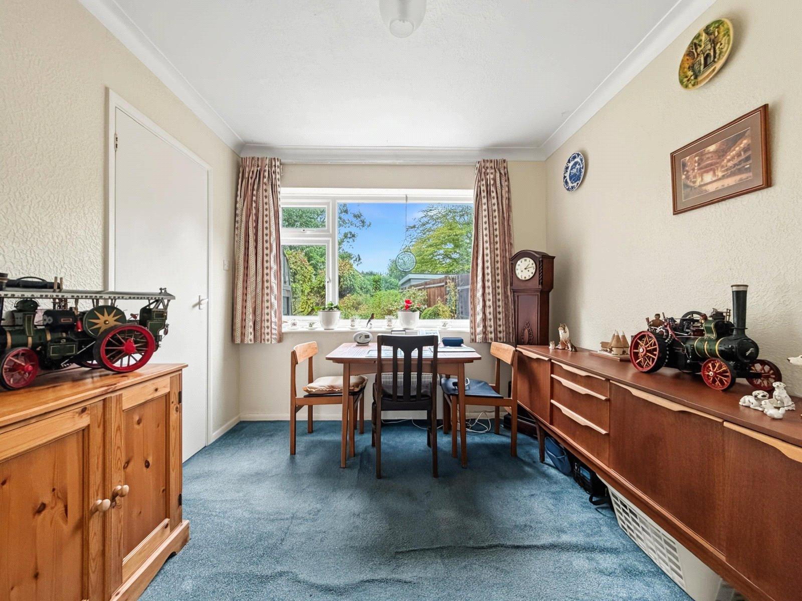 3 bedroom house for sale in Rainham | Robinson Michael & Jackson