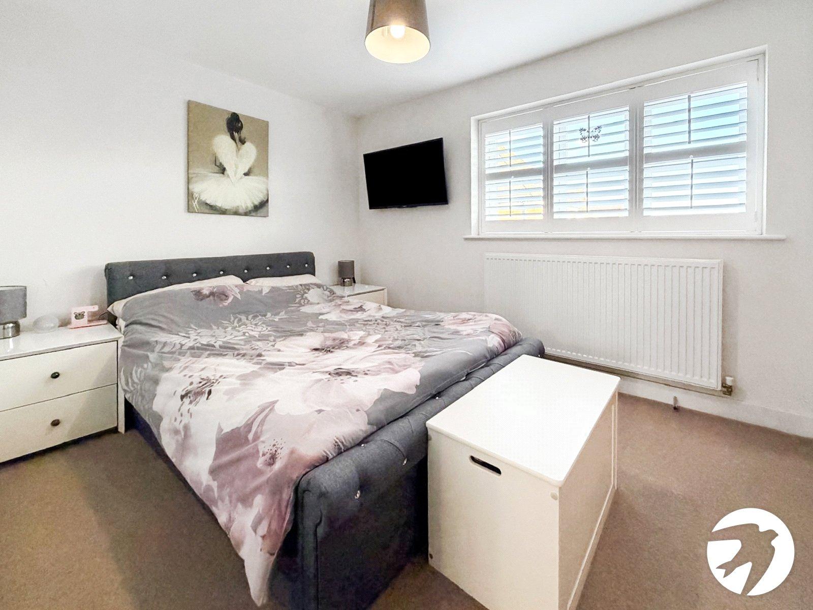 3 bedroom house to rent in Minster on Sea | Robinson Michael & Jackson