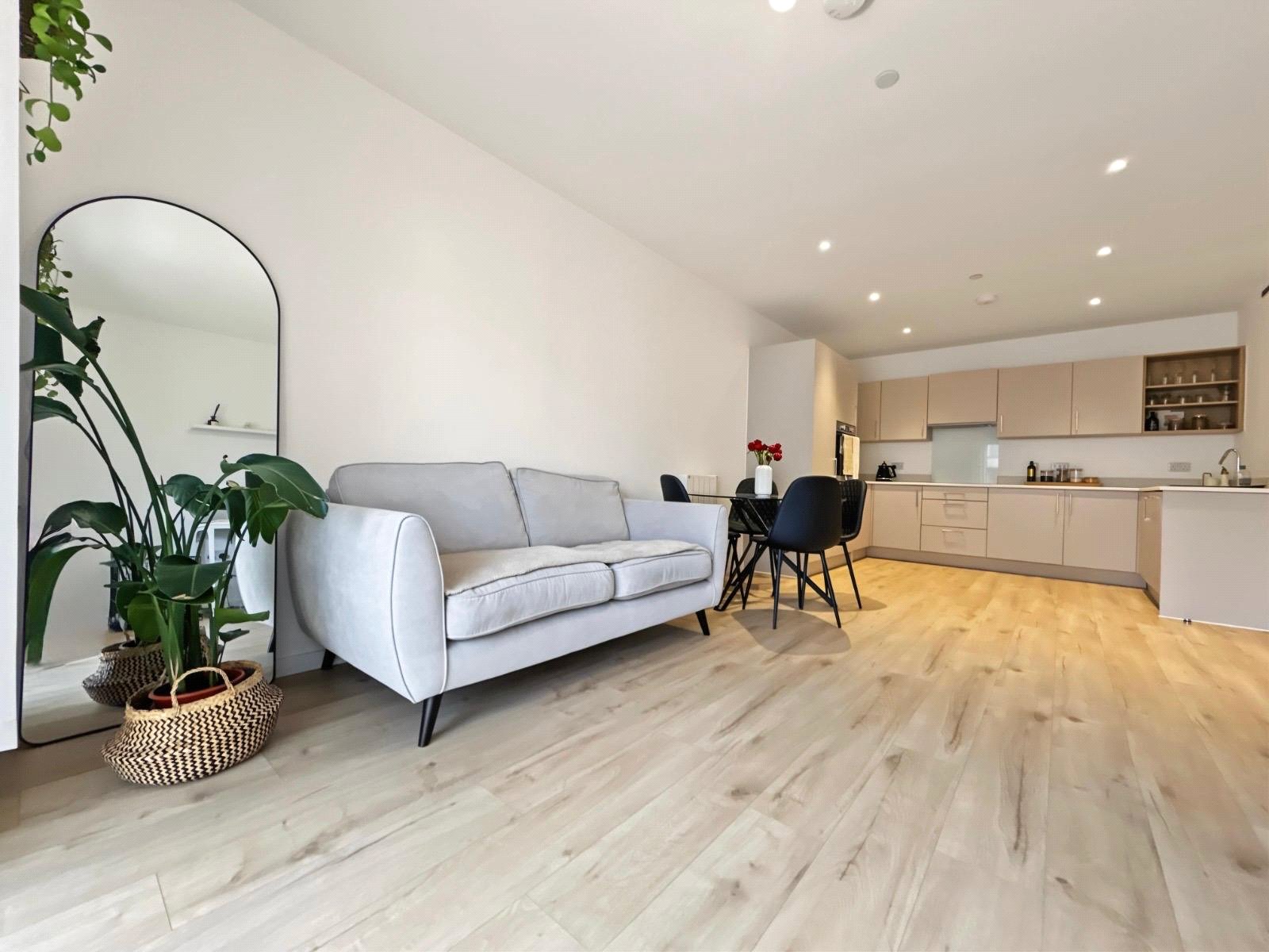1 bedroom property to rent in Chatham | Robinson Michael & Jackson