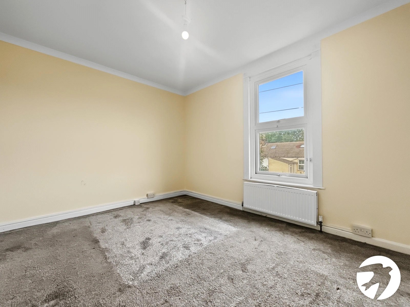 2 bedroom house to rent in Chatham | Robinson Michael & Jackson