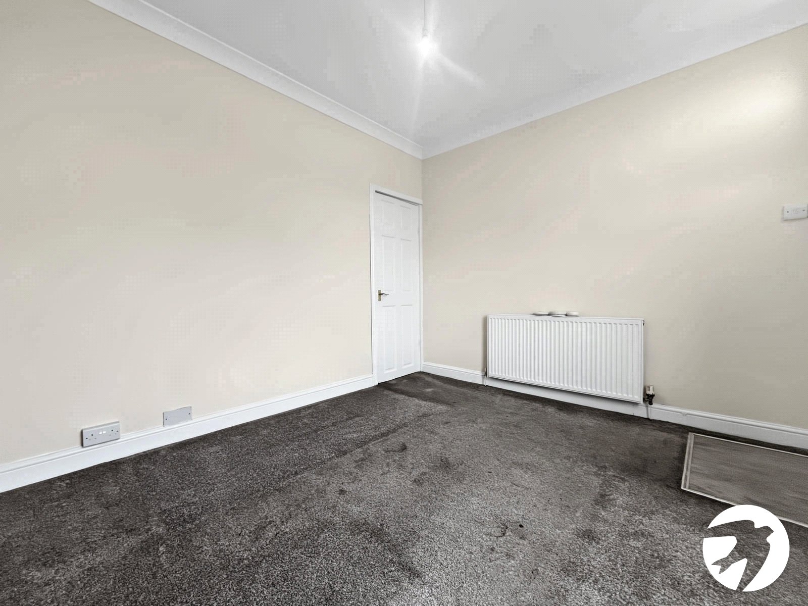 2 bedroom house to rent in Chatham | Robinson Michael & Jackson