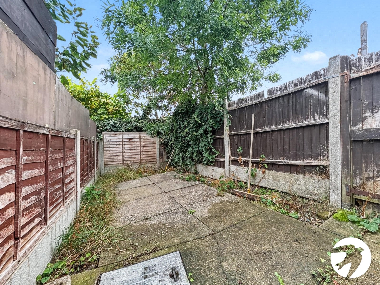 2 bedroom house to rent in Gillingham | Robinson Michael & Jackson