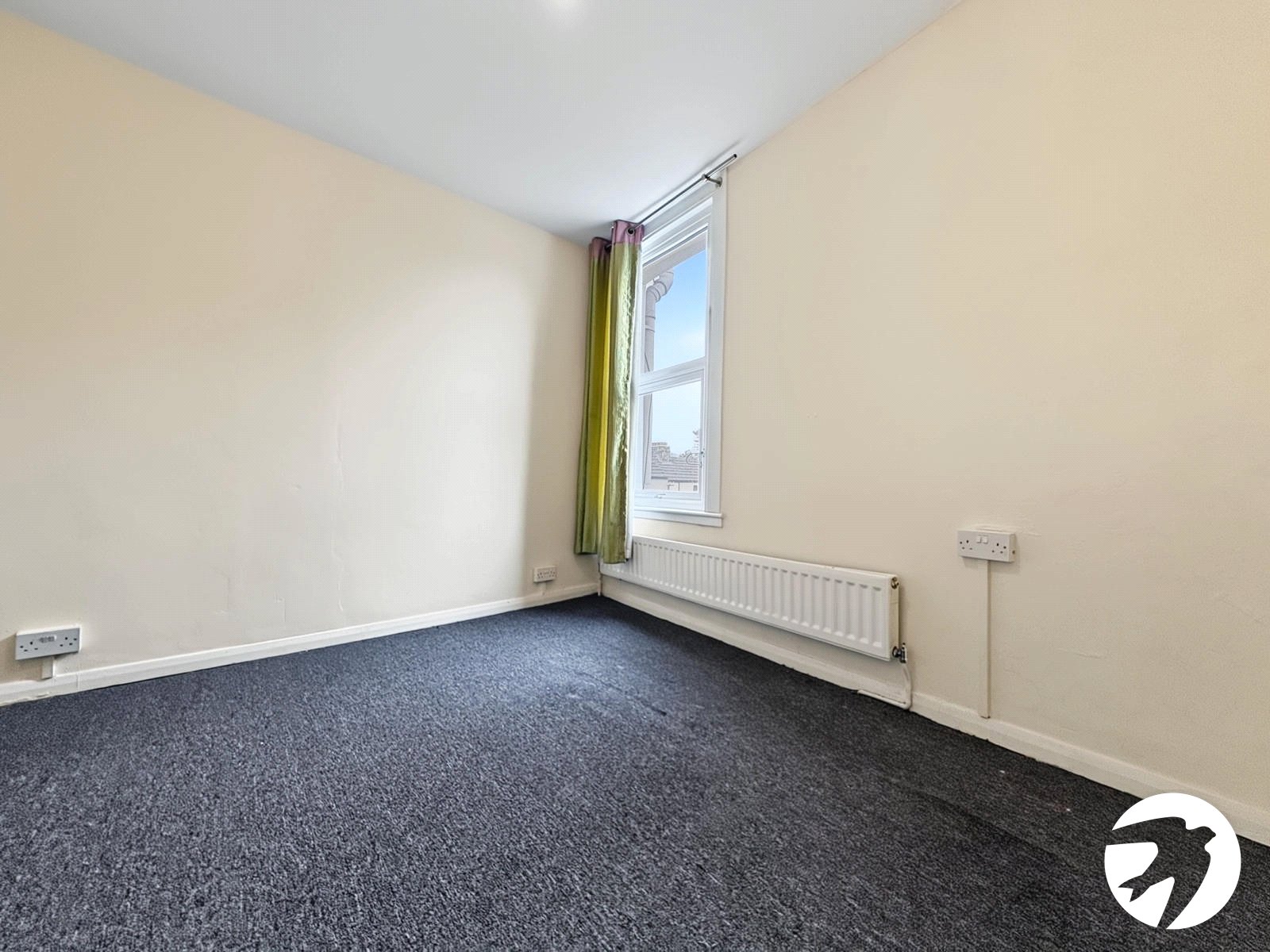 2 bedroom house to rent in Gillingham | Robinson Michael & Jackson
