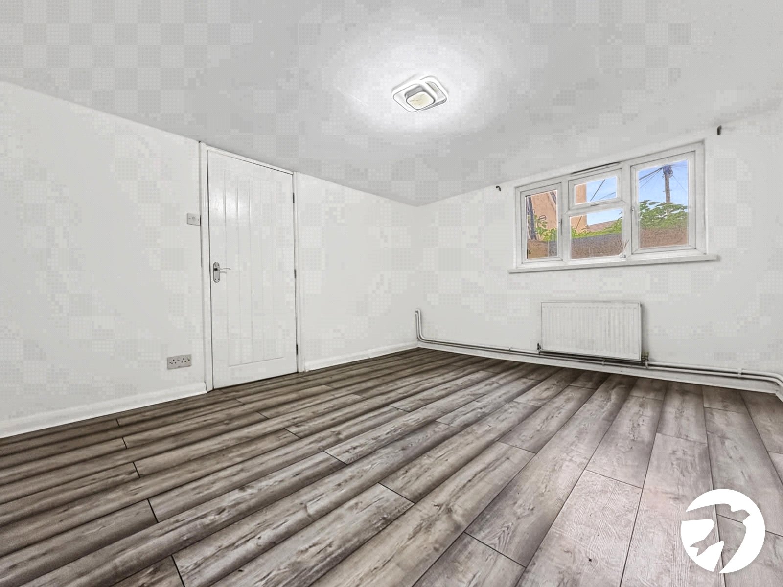 2 bedroom property to rent in Gillingham | Robinson Michael & Jackson