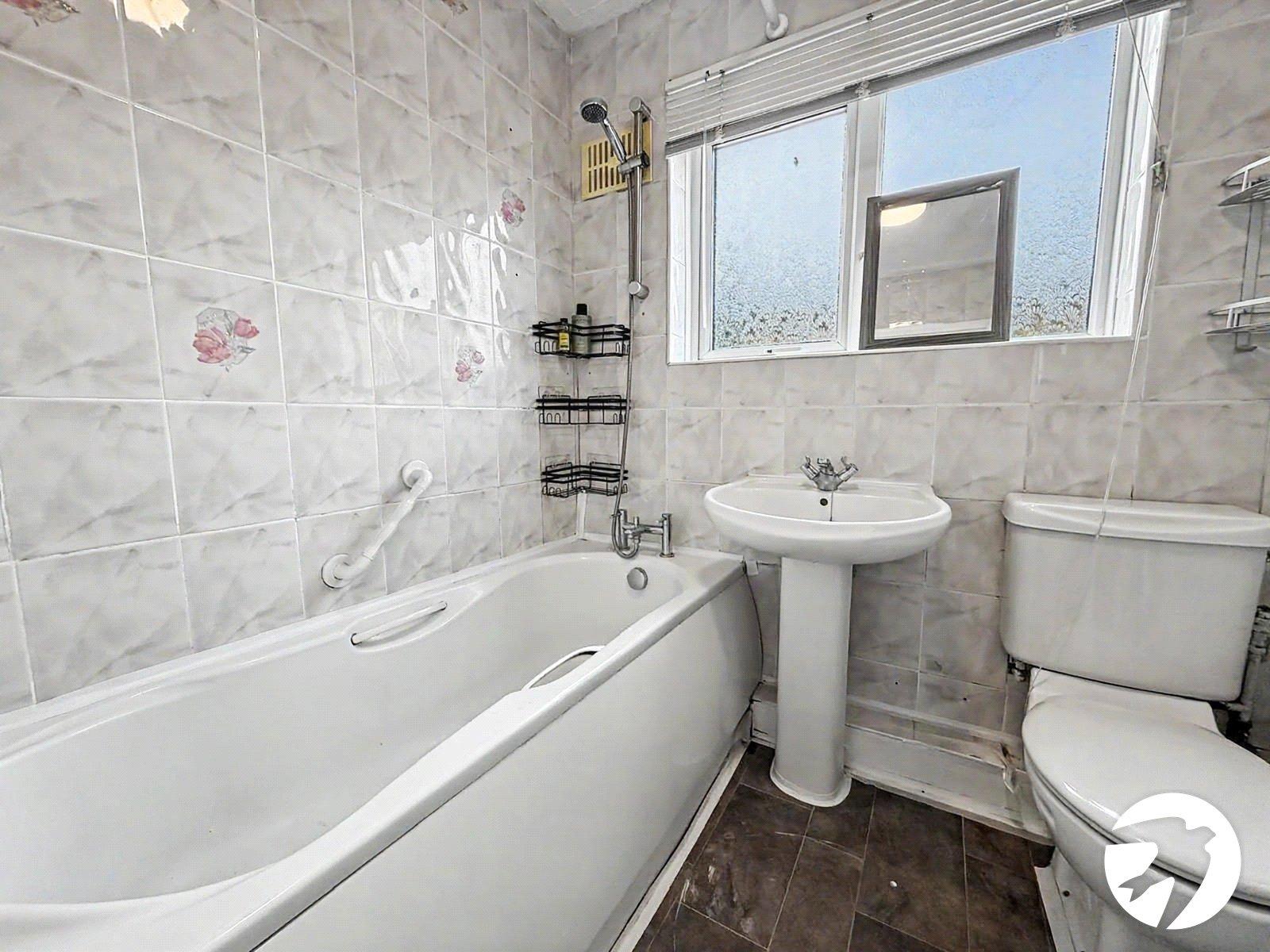 3 bedroom house to rent in Chatham | Robinson Michael & Jackson