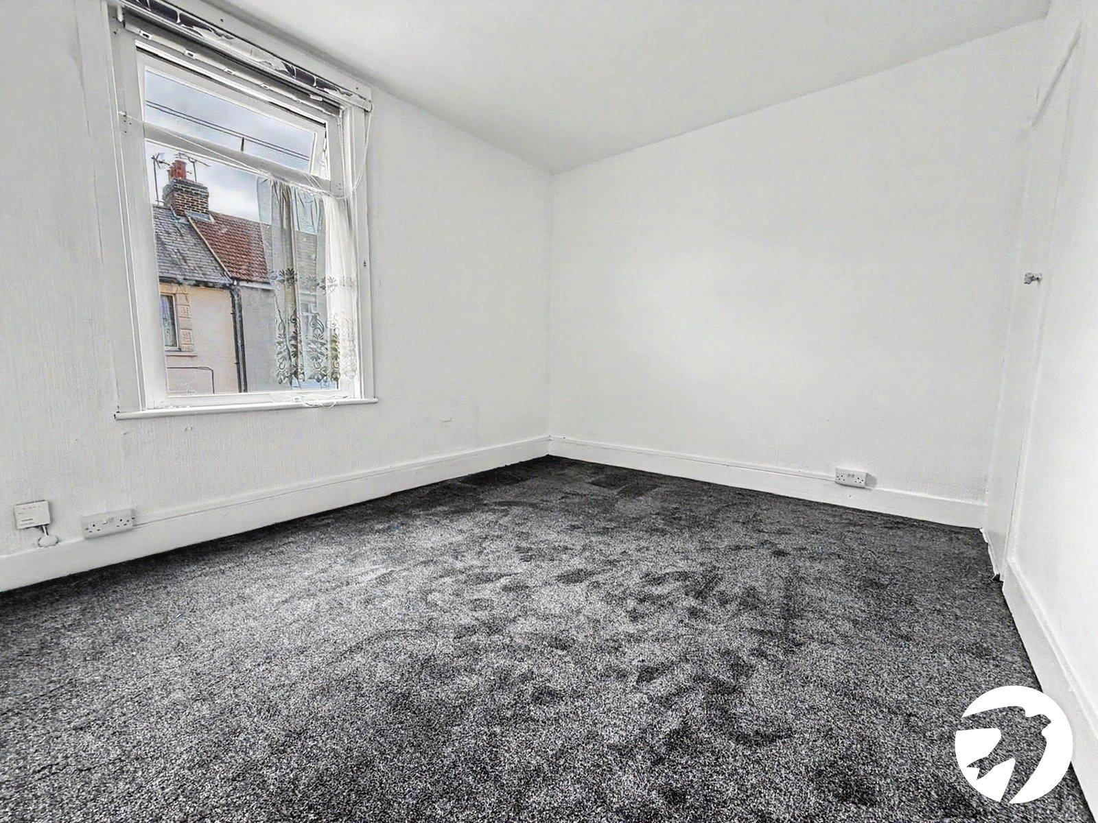 3 bedroom house to rent in Chatham | Robinson Michael & Jackson