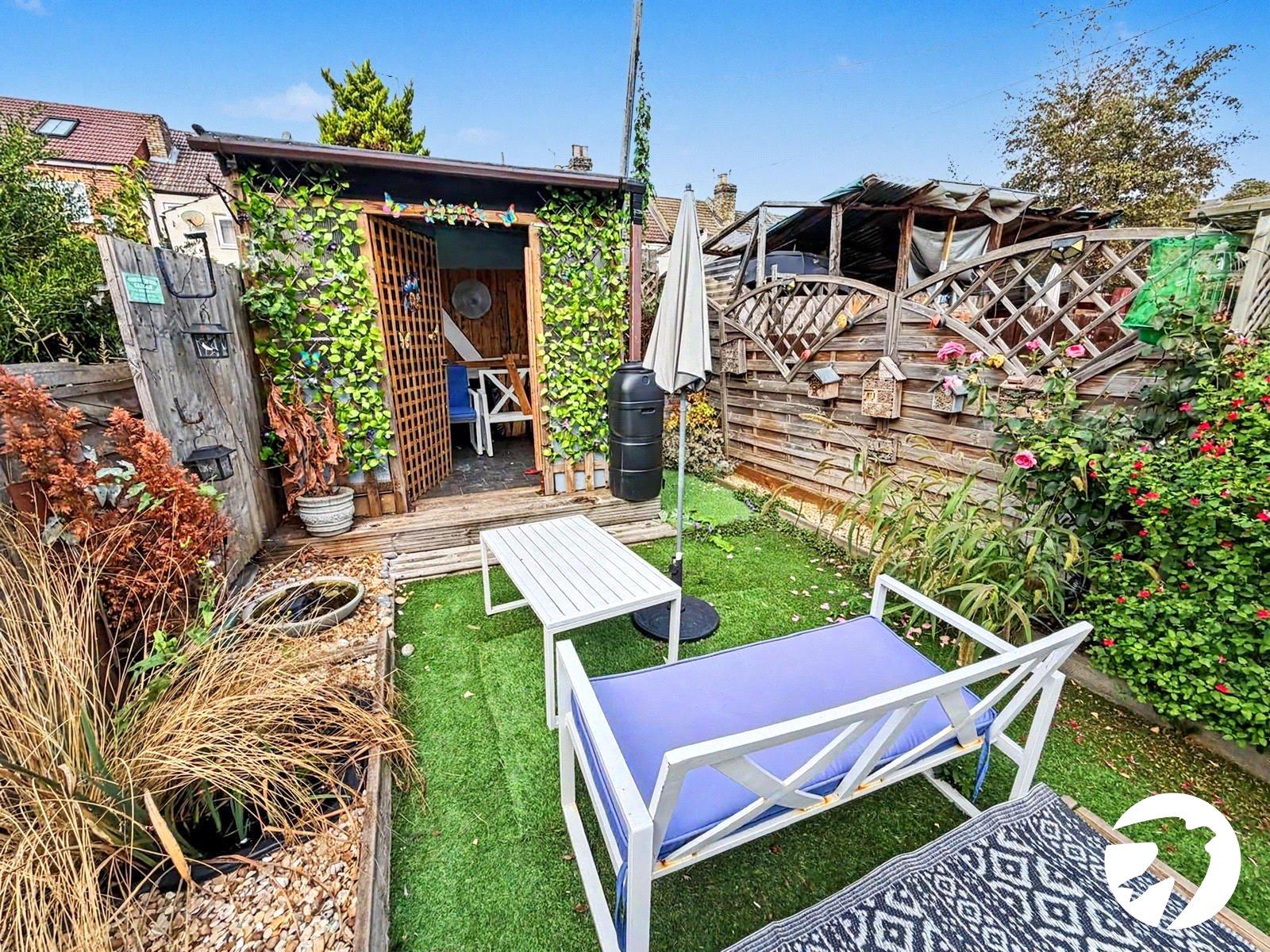 3 bedroom house to rent in Chatham | Robinson Michael & Jackson