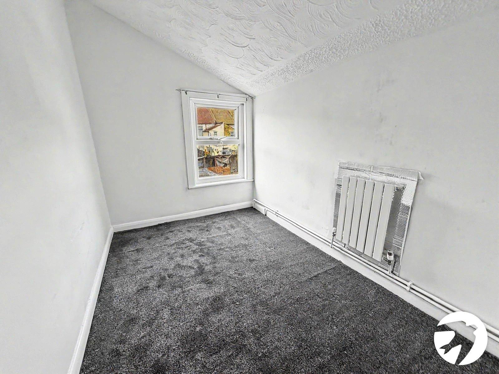 3 bedroom house to rent in Chatham | Robinson Michael & Jackson