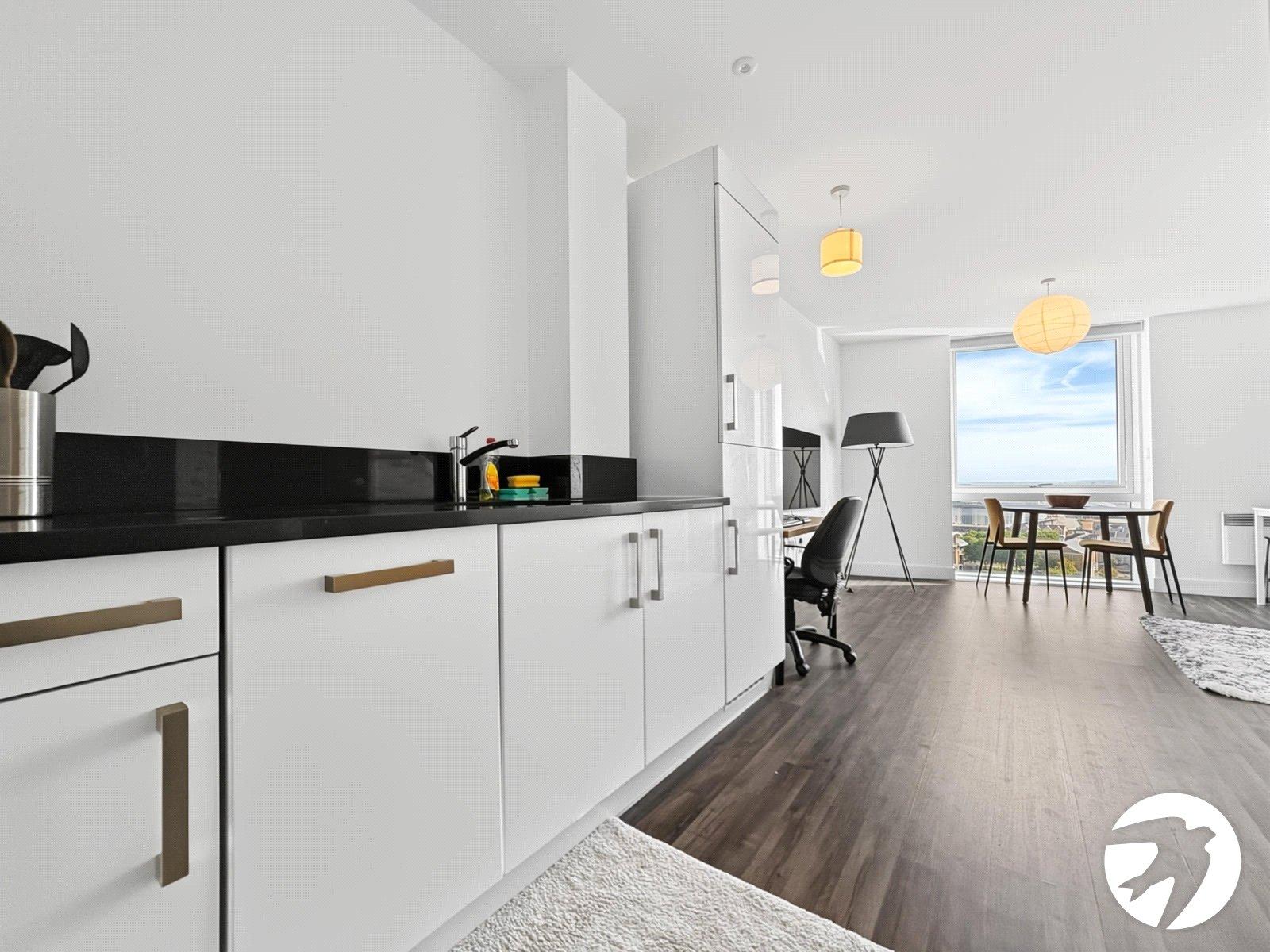 1 bedroom property to rent in Dock Head Road | Robinson Michael & Jackson