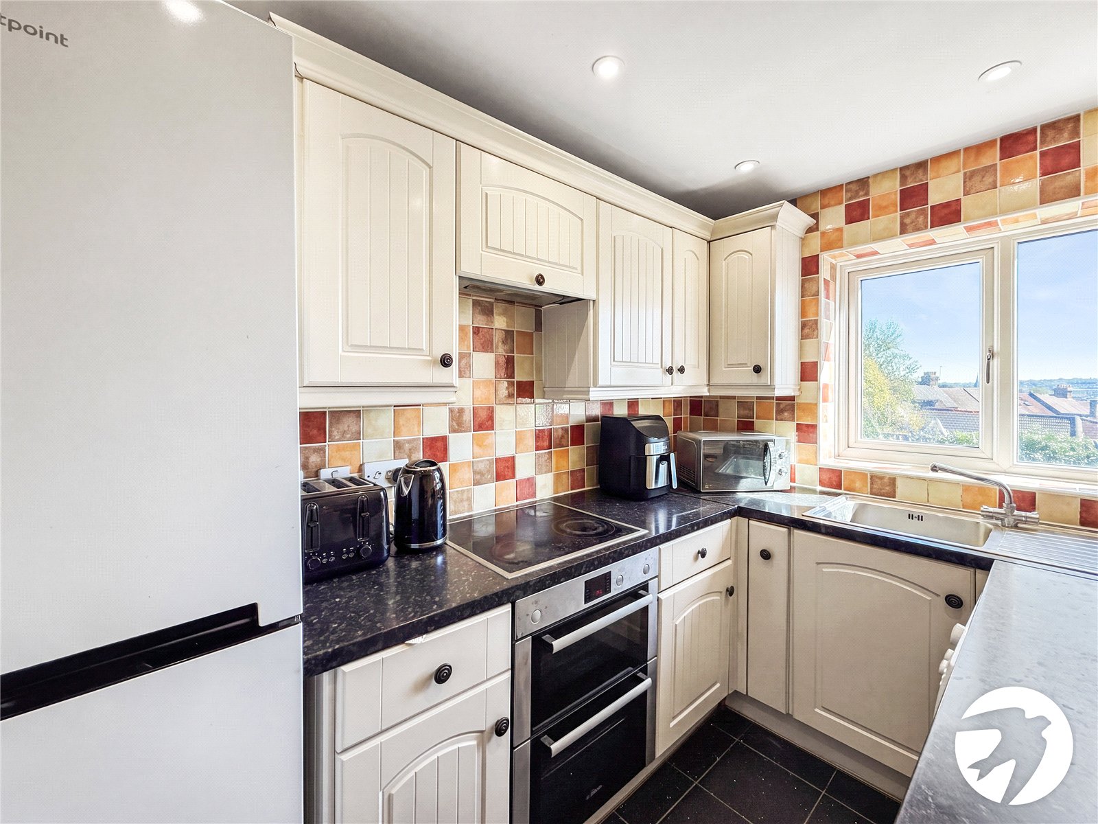 3 bedroom house to rent in Rochester | Robinson Michael & Jackson