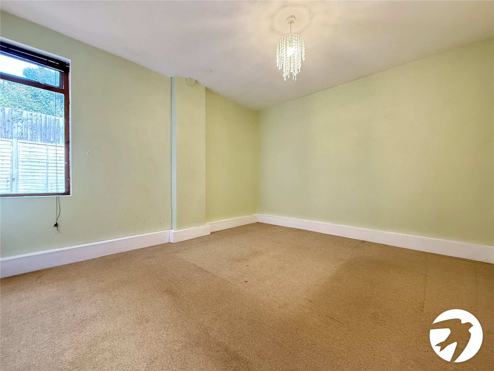 3 bedroom house to rent in Vicarage Road | Robinson Michael & Jackson