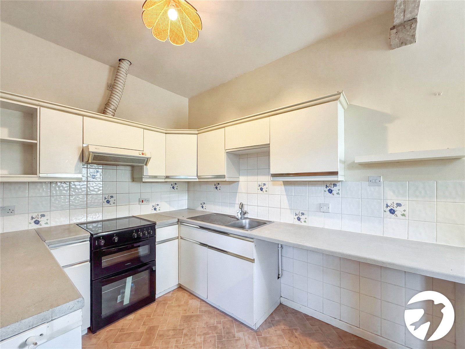 3 bedroom house to rent in Vicarage Road | Robinson Michael & Jackson