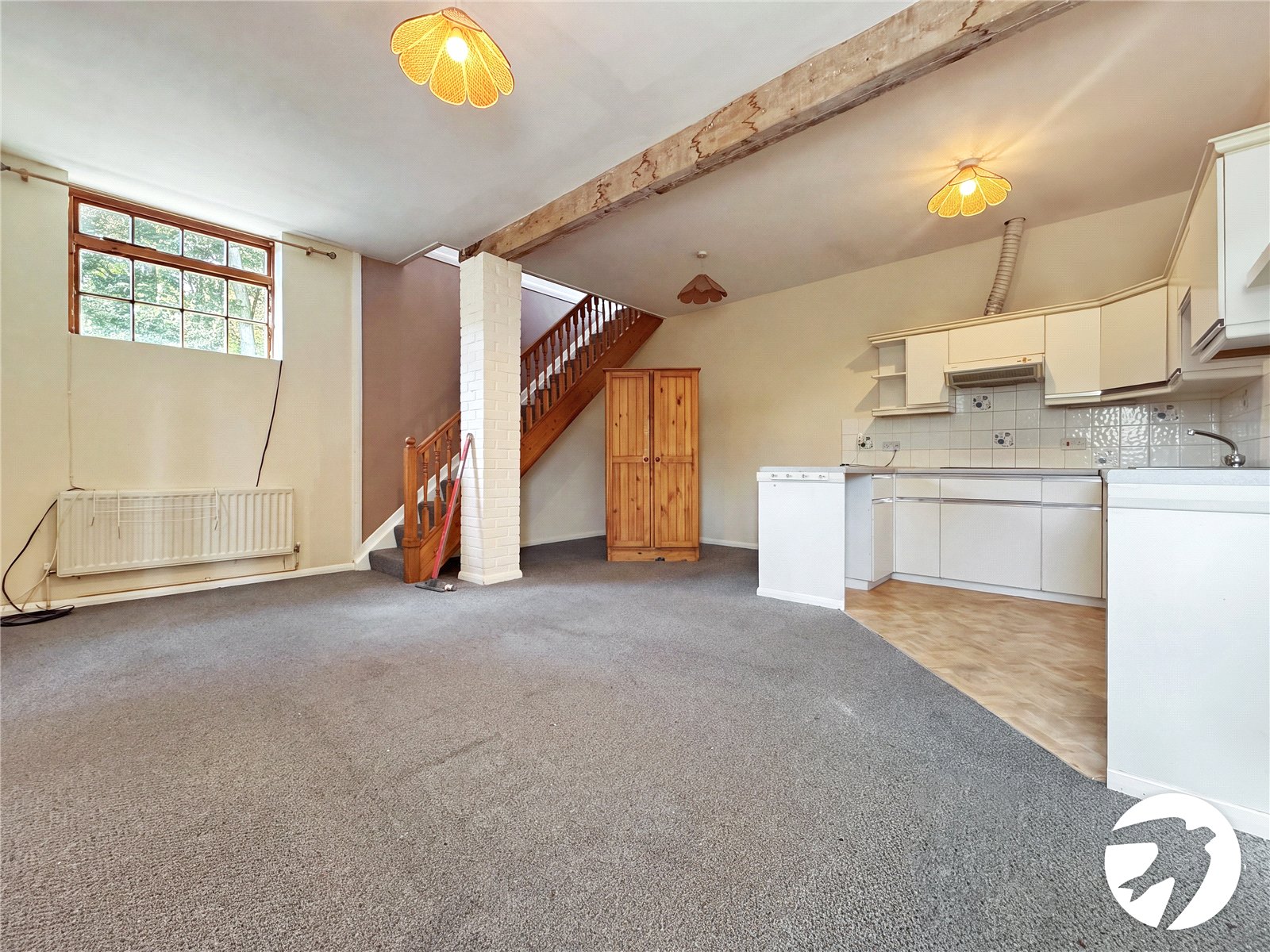 3 bedroom house to rent in Vicarage Road | Robinson Michael & Jackson