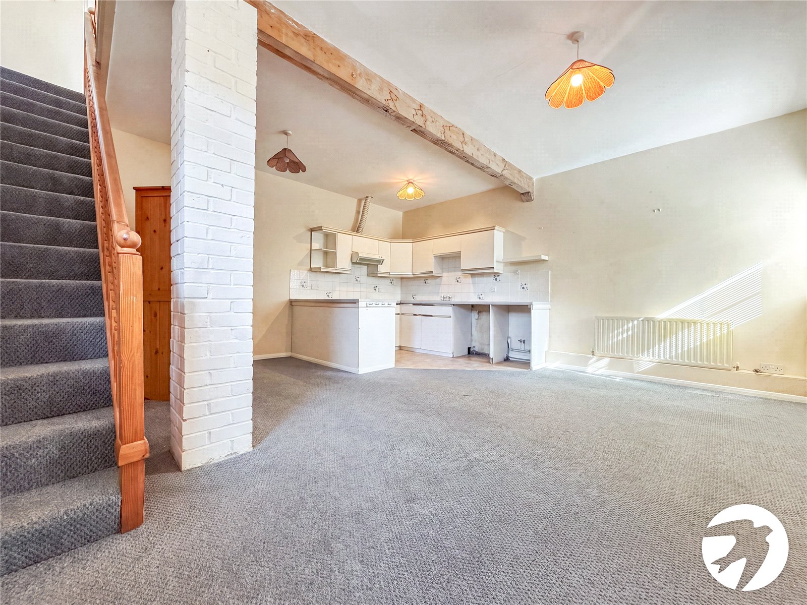3 bedroom house to rent in Vicarage Road | Robinson Michael & Jackson