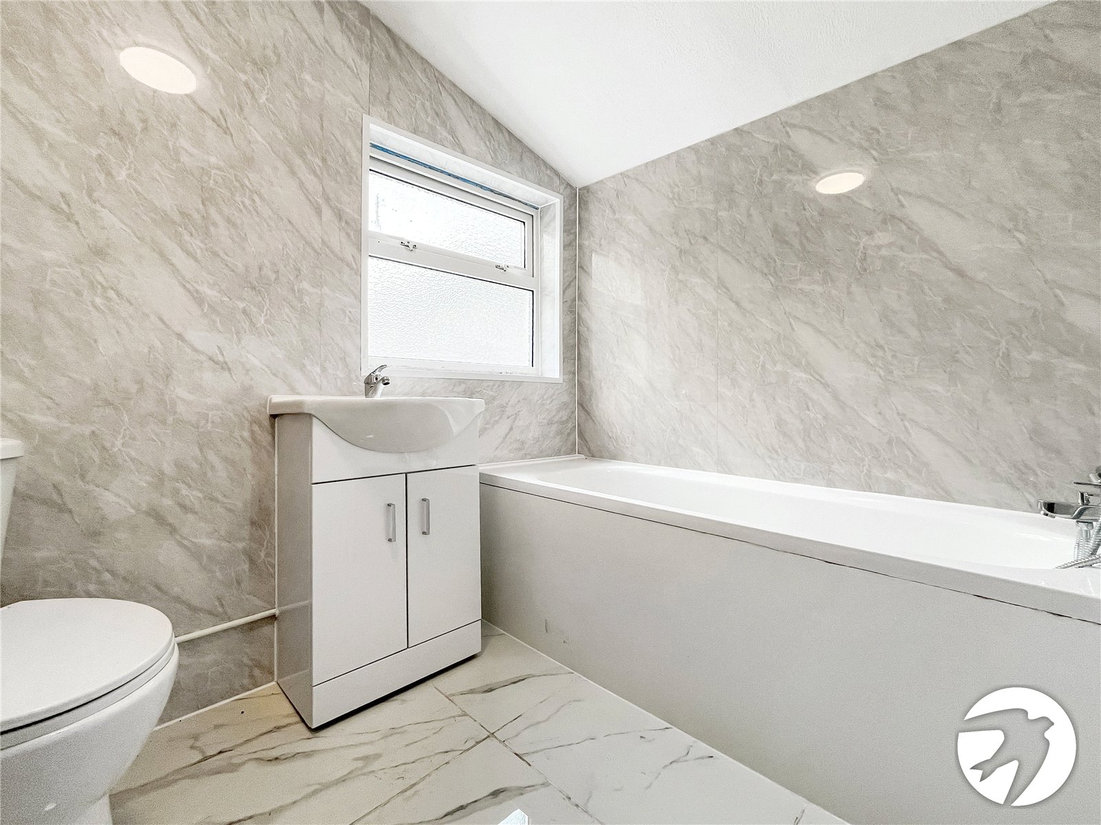 3 bedroom house to rent in Chatham | Robinson Michael & Jackson