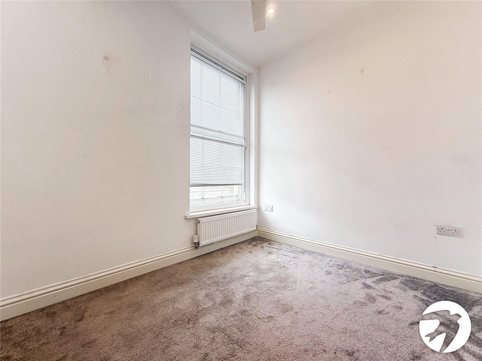 2 bedroom property to rent in Sittingbourne | Robinson Michael & Jackson