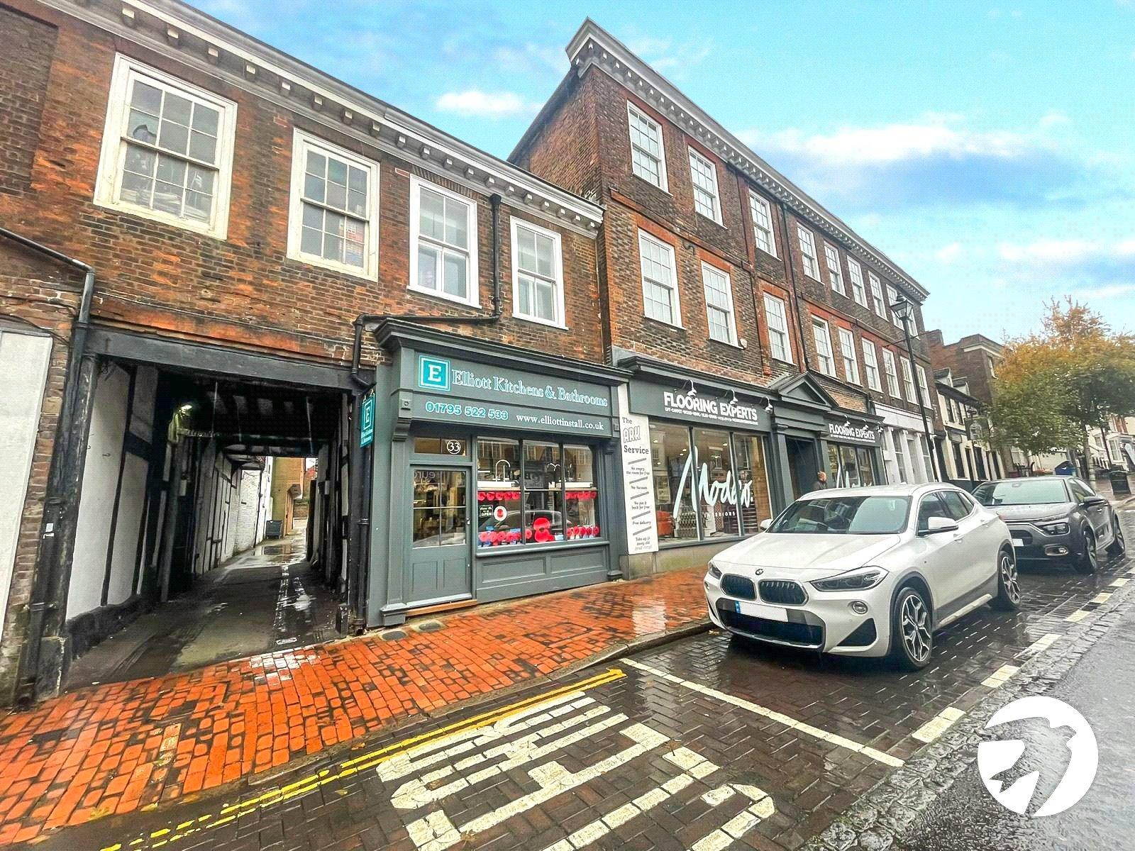 2 bedroom property to rent in Sittingbourne | Robinson Michael & Jackson