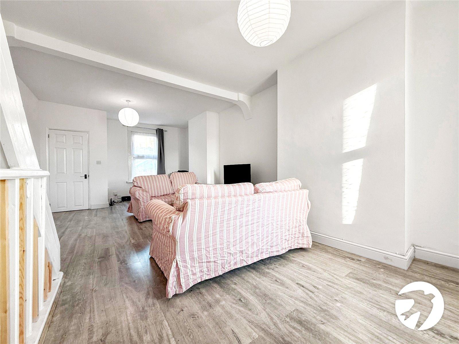 3 bedroom house to rent in Chatham | Robinson Michael & Jackson