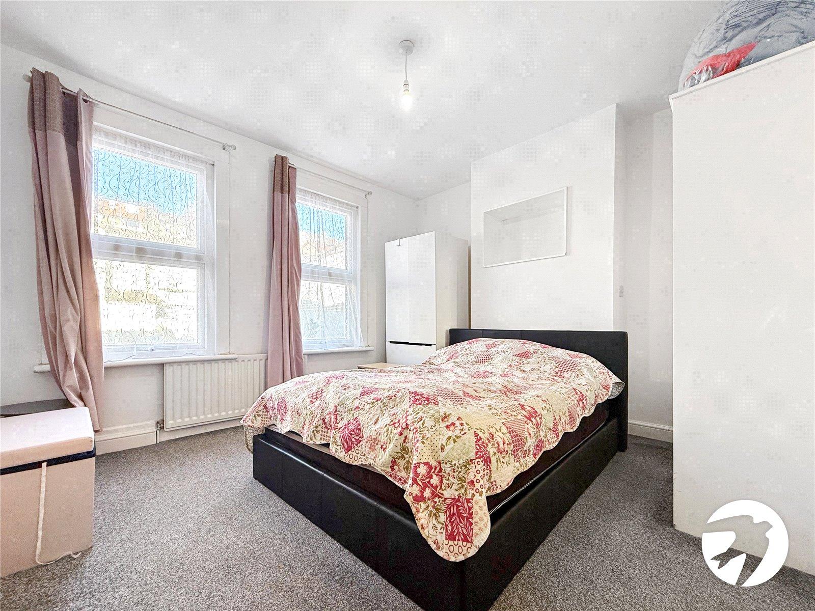 3 bedroom house to rent in Chatham | Robinson Michael & Jackson