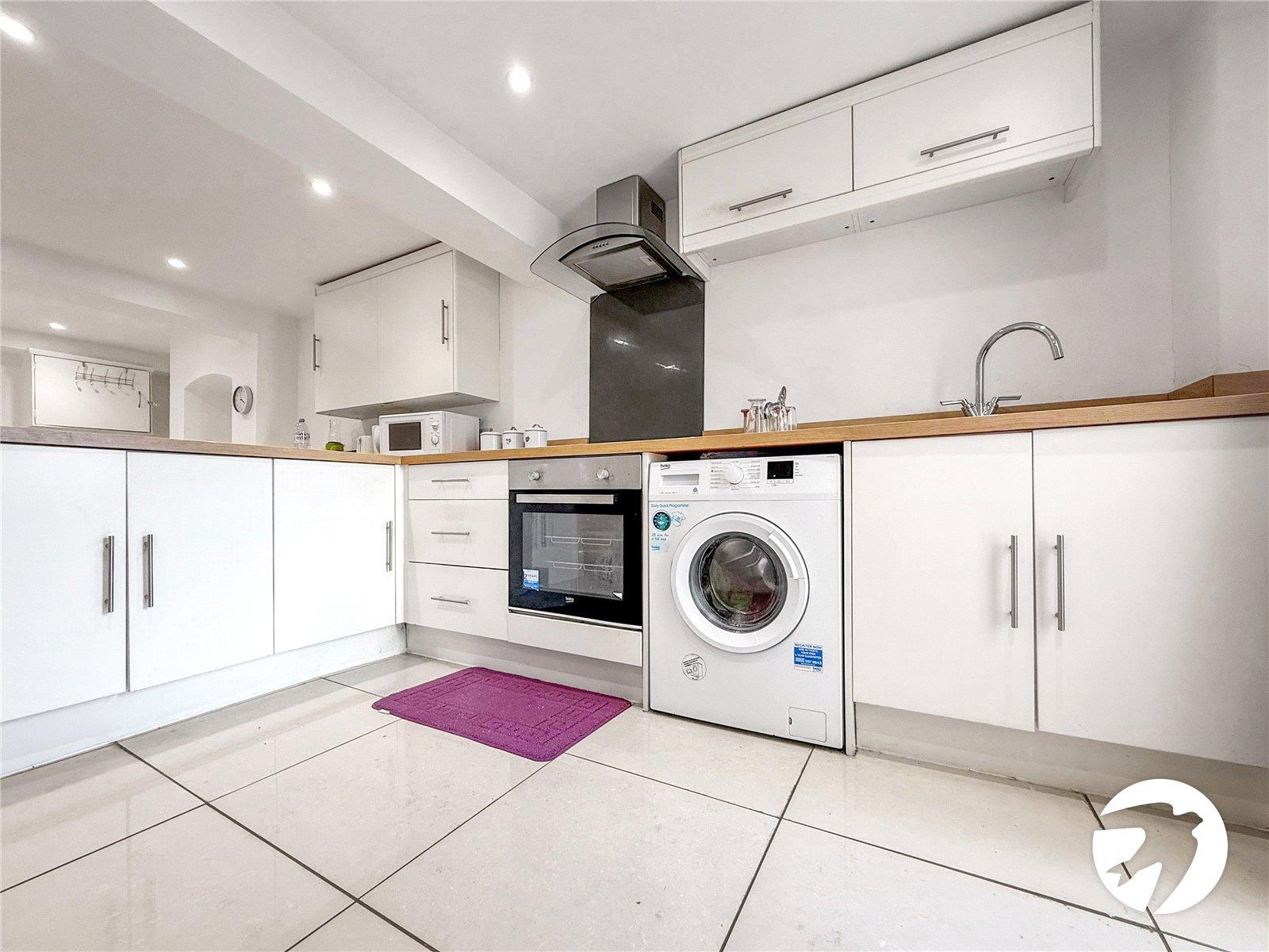 3 bedroom house to rent in Chatham | Robinson Michael & Jackson