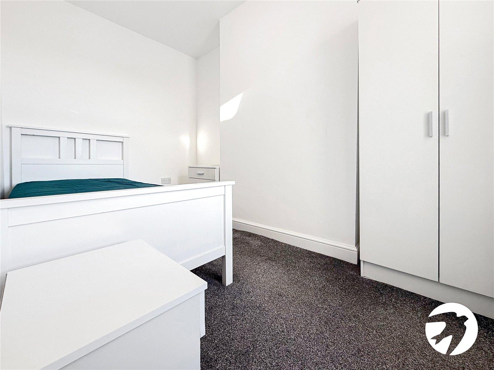 3 bedroom house to rent in Chatham | Robinson Michael & Jackson
