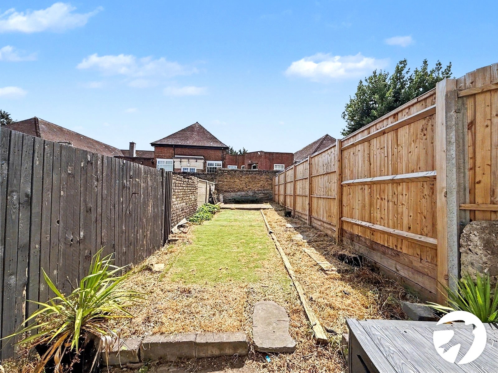 2 bedroom house to rent in Chatham | Robinson Michael & Jackson