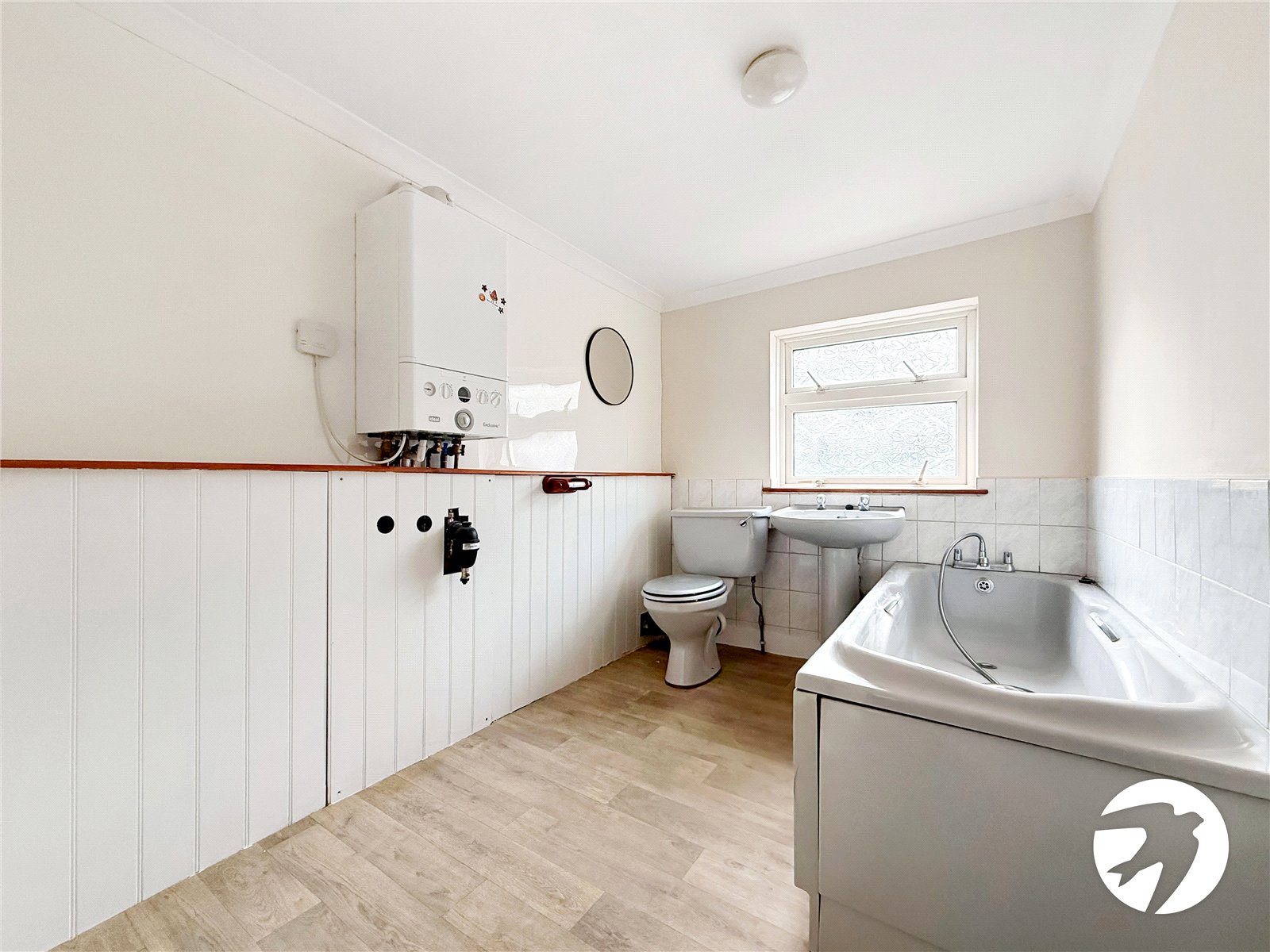 2 bedroom house to rent in Chatham | Robinson Michael & Jackson