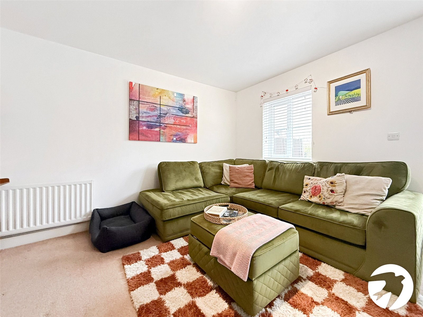 3 bedroom house to rent in Wainscott | Robinson Michael & Jackson